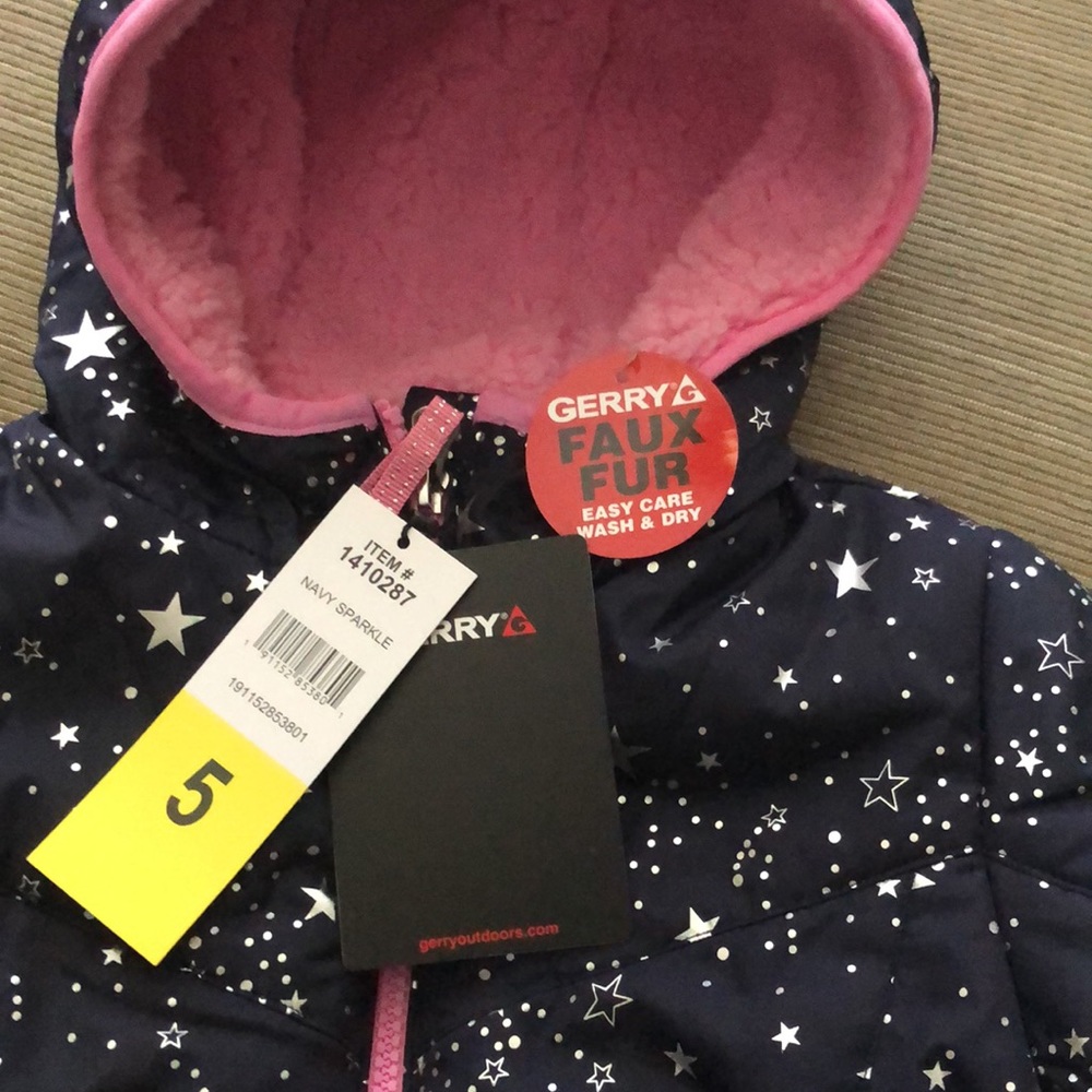 Gerry Faux Fur Jacket. - Picture 4 of 11